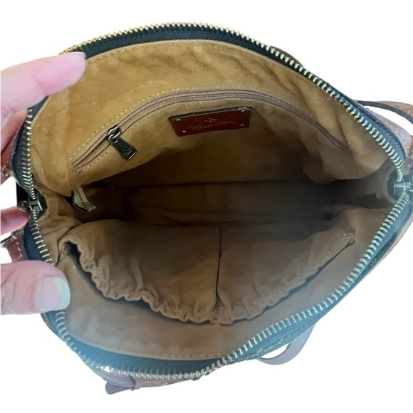 Patricia  Nash  Heritage
Nazaire Brown Leather
Crossbody purse - Picture 5 of 11